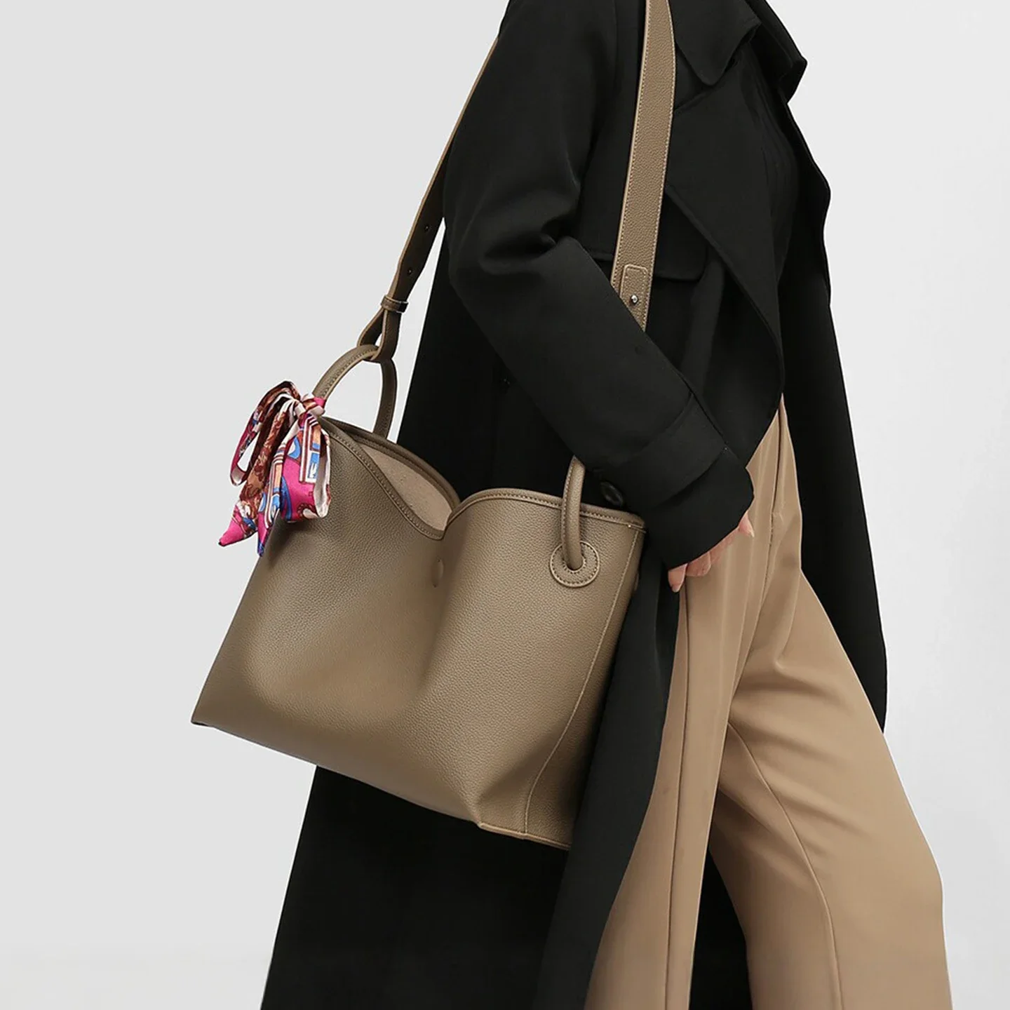 Luxury Bags & Leather Repair Of Atlanta Reviews - Легкая роскошная женская сумка-тоут из искусственной